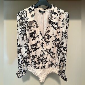 Fate Black and White Long Sleeve Bodysuit with Notched Collar